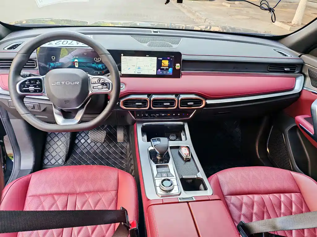 JETOUR X70 PLUS 2025 Champion 1.5T DCT Champion MAX+ 7 мест