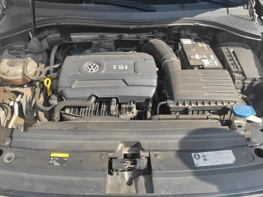 Volkswagen Tiguan L — миниатюра 10