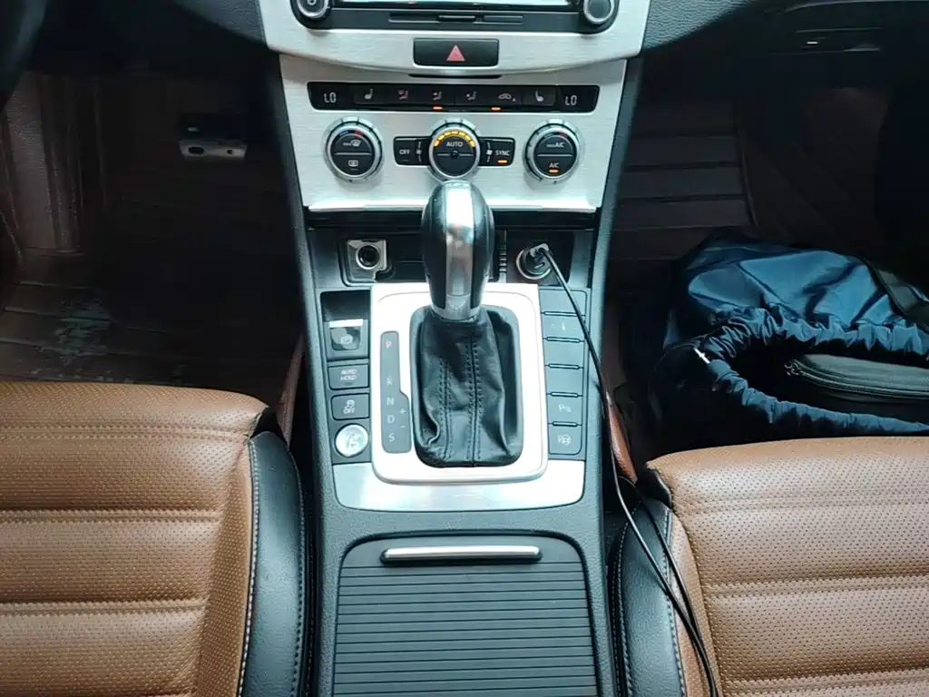 Volkswagen CC — миниатюра 14