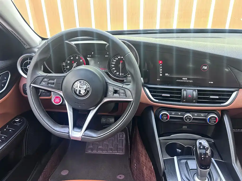 Alfa Romeo Giulia — миниатюра 9