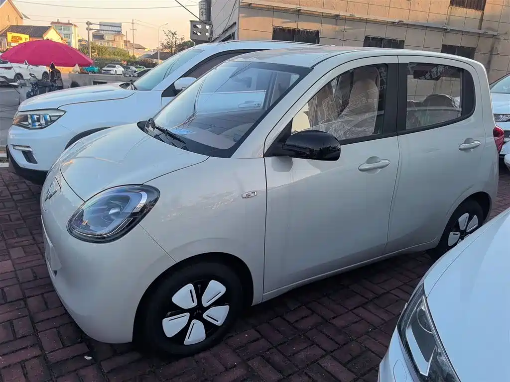 Wuling Mini EV MINIEV 2025
