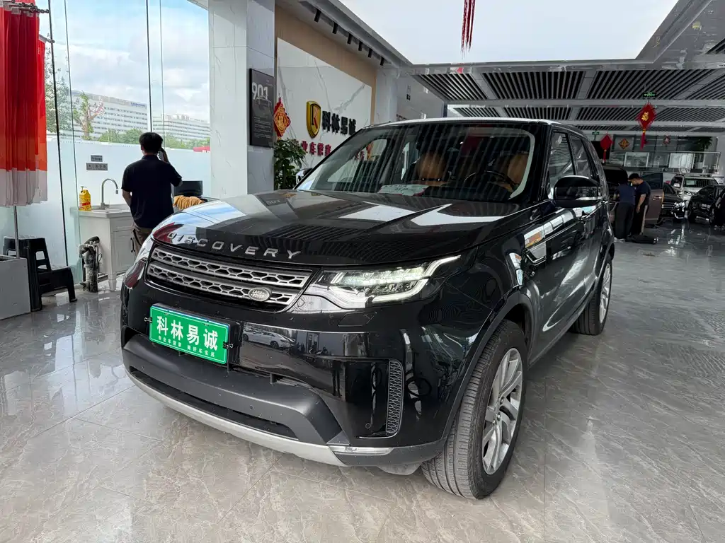 Land Rover Discovery 2018