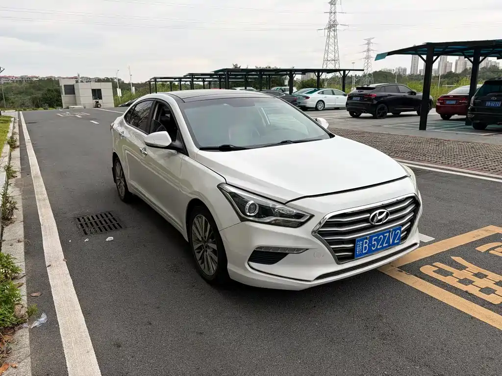 Hyundai Mistra — миниатюра 3