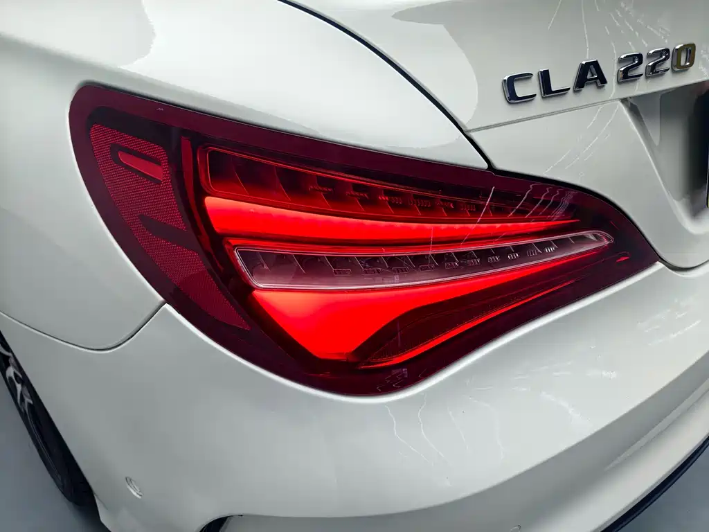 Mercedes-Benz CLA (Import) — миниатюра 9