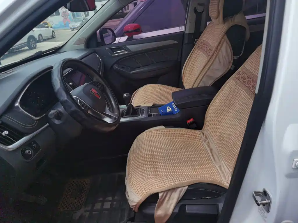 Roewe RX5 — миниатюра 16