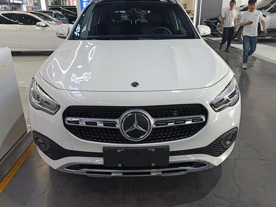 Mercedes-Benz GLA 2020 GLA 200