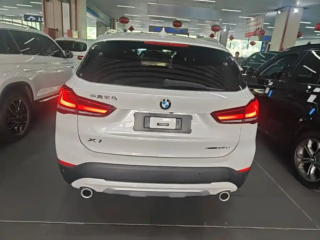 BMW X1 — миниатюра 6