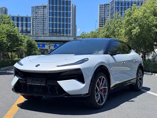 2025 Lotus Eletre