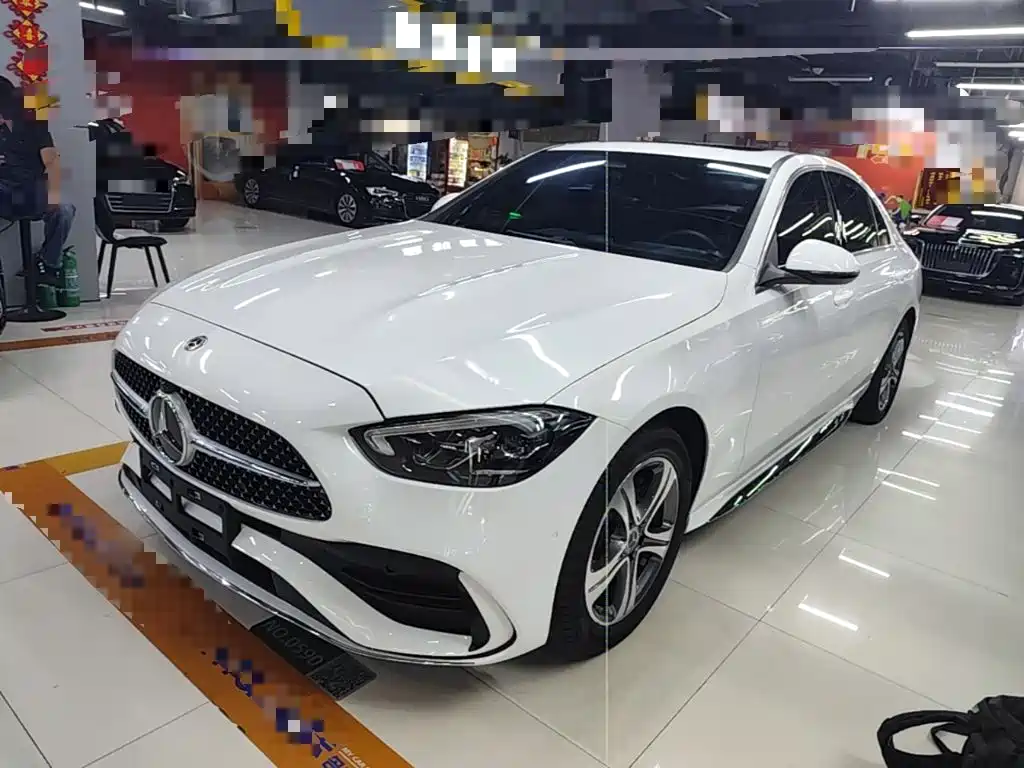Mercedes-Benz C-Class — миниатюра 2