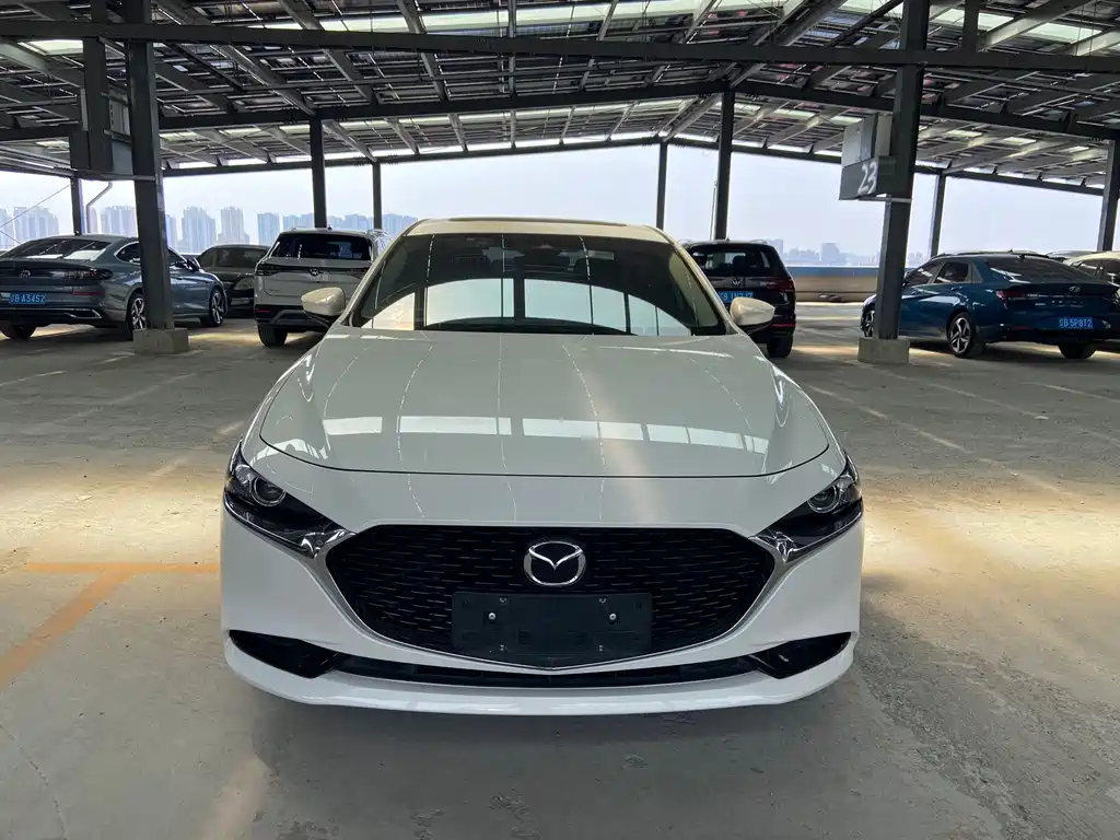 Mazda 3 Axela — миниатюра 2
