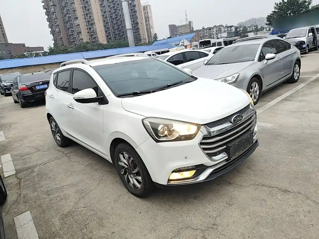 JAC Refine S2 — миниатюра 4