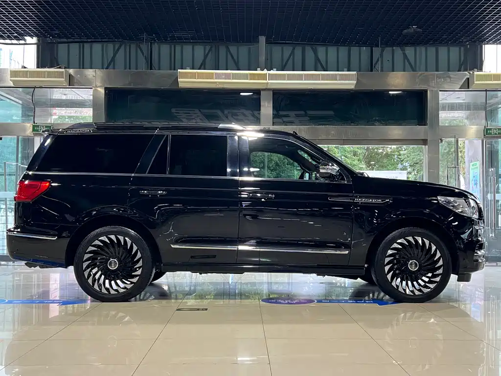 Lincoln Navigator 2020 3.5T