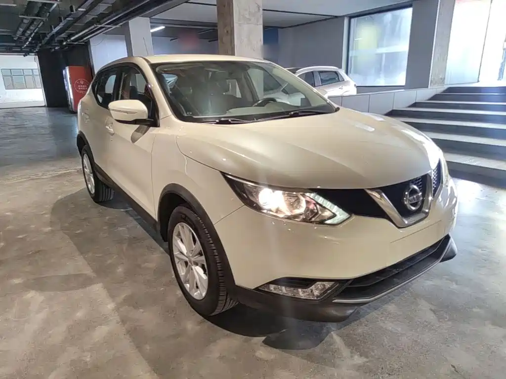 Nissan Qashqai — миниатюра 4