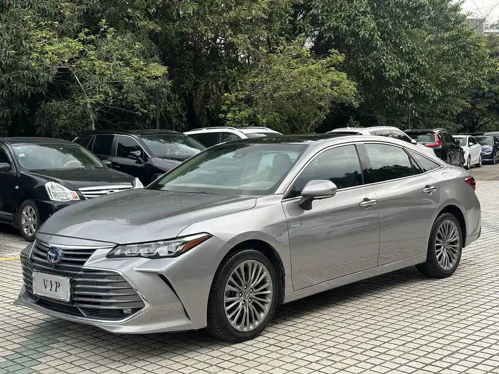 Toyota Avalon 2019