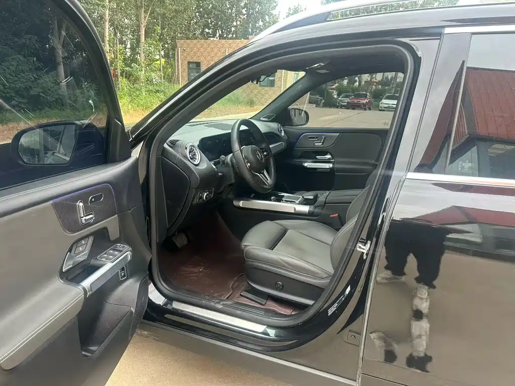 Mercedes-Benz EQB — миниатюра 3
