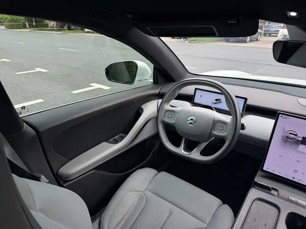 NIO ET5T 2023 75kWh Touring