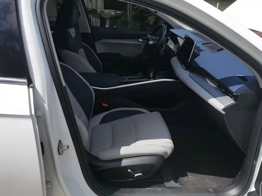 Geely Xingrui — миниатюра 8