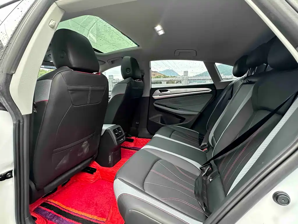 Volkswagen Lamando — миниатюра 5
