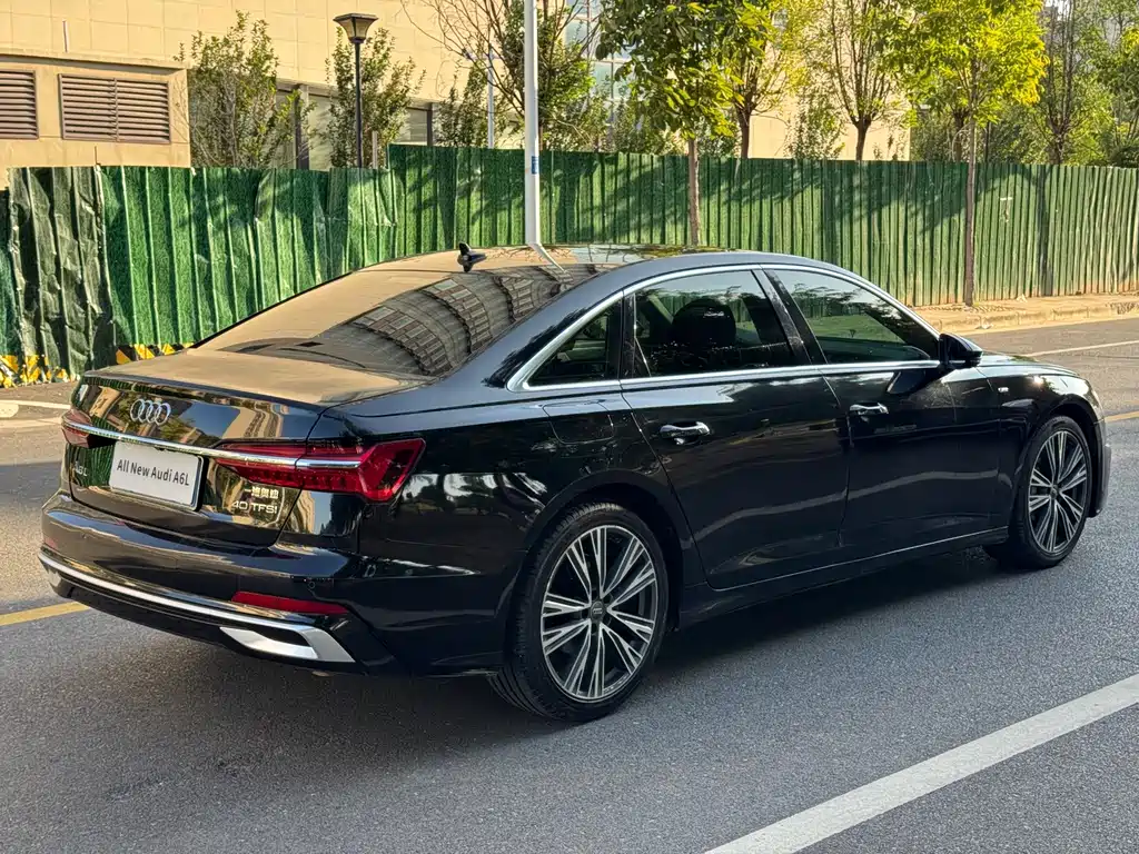 Audi A6L — миниатюра 7