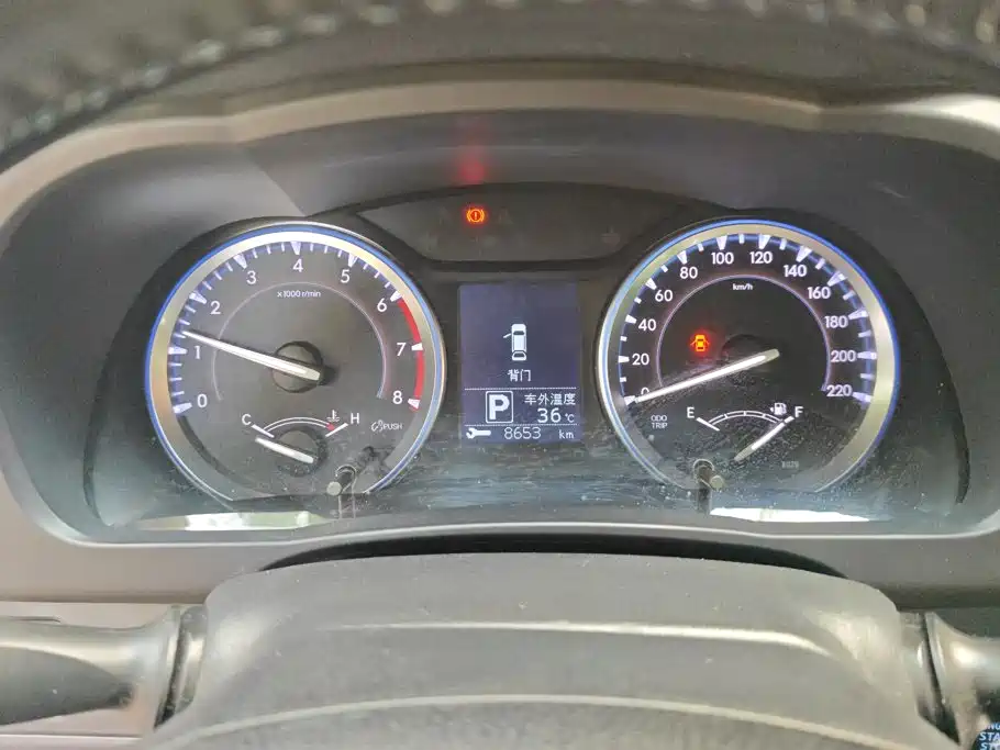 Toyota Highlander — миниатюра 14