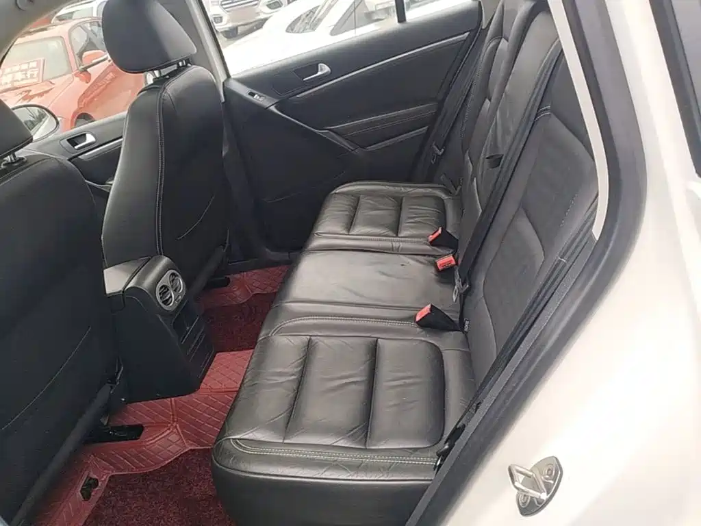 Volkswagen Tiguan — миниатюра 17