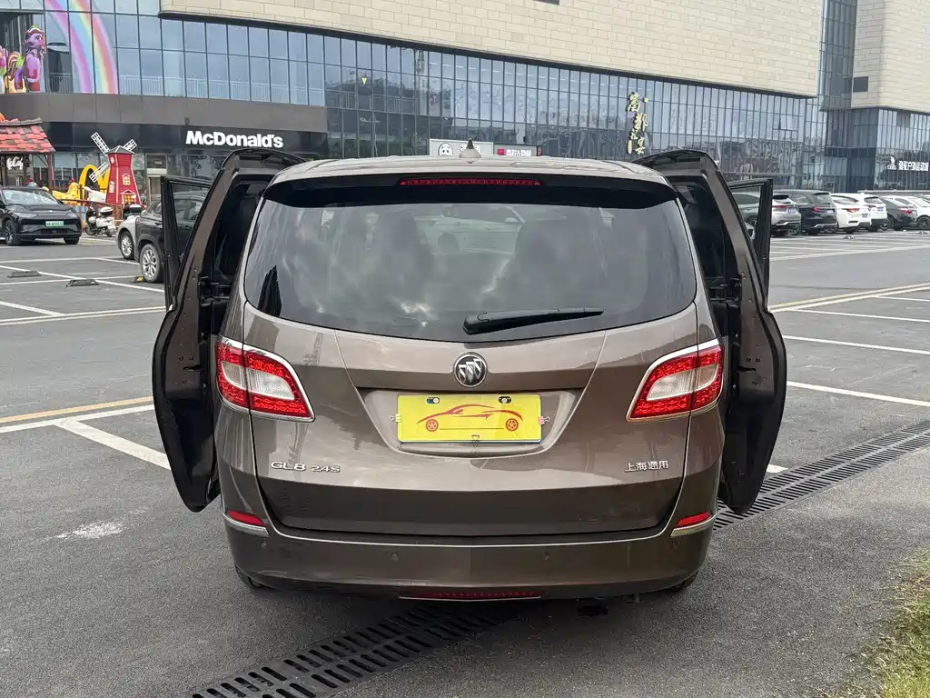 Buick GL8 2011 2.4L LT Luxury Executive