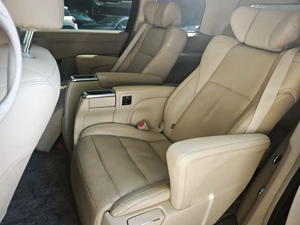 Nissan Quest 2015 3.5L SL