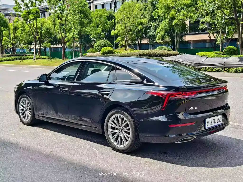 Bestune B70 — миниатюра 9