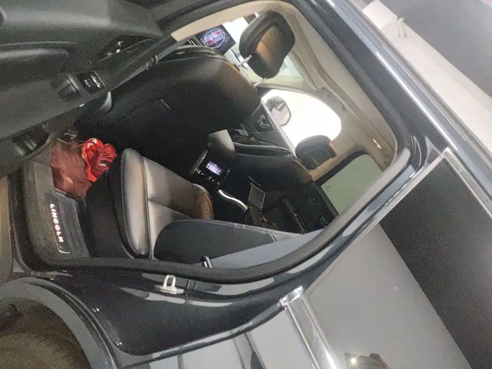 Lincoln Aviator 2022 3.0T V6