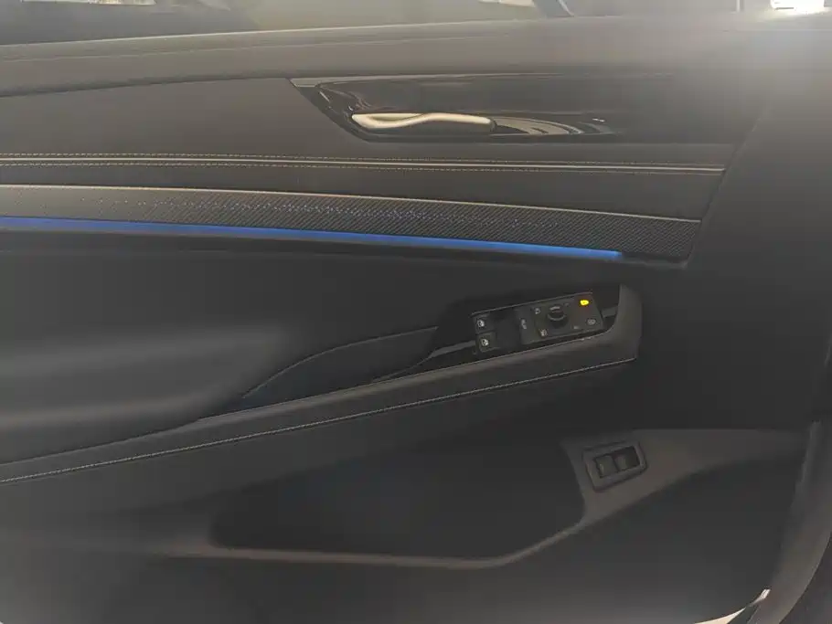 Volkswagen ID.7 VIZZION — миниатюра 7