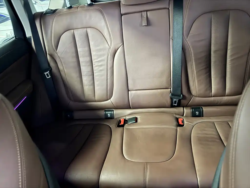 BMW X5 (Import) — миниатюра 8