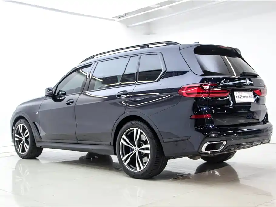 BMW X7 2022 xDrive40i Premium M Sport