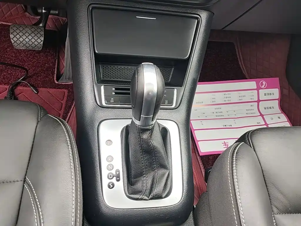 Volkswagen Tiguan — миниатюра 14
