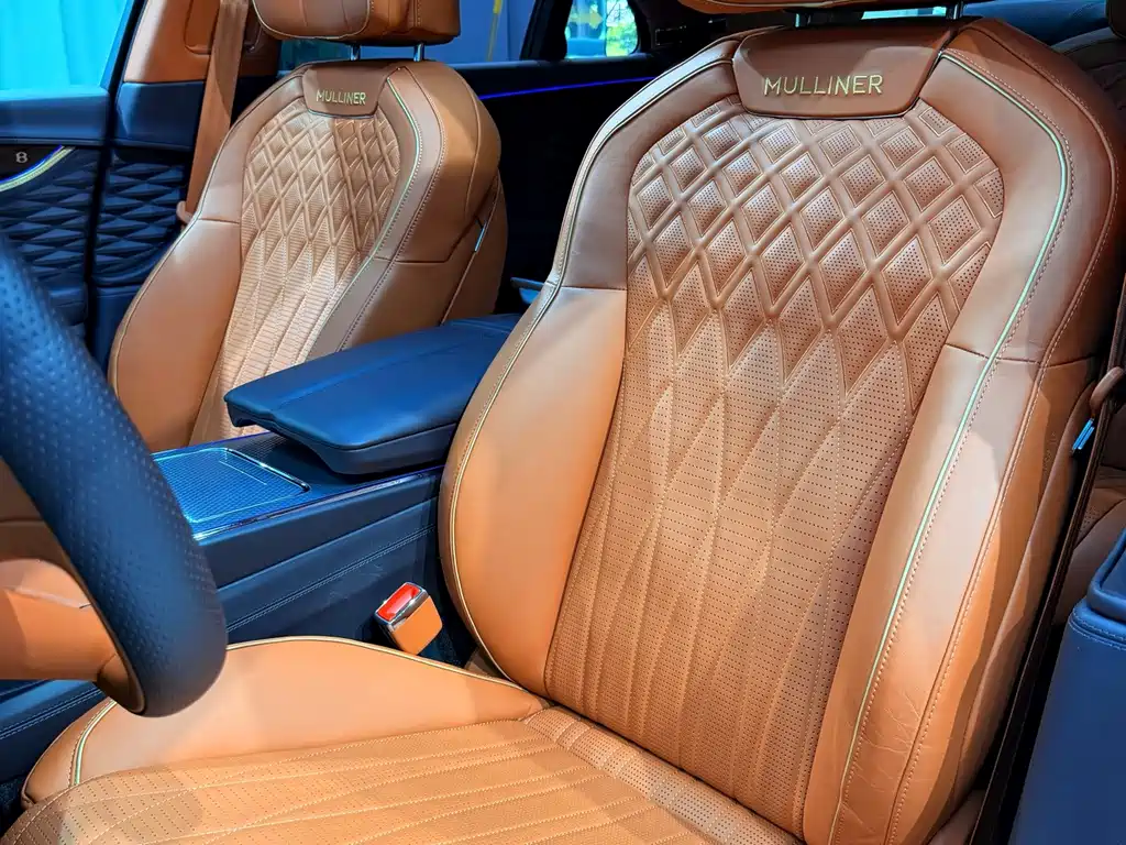 Bentley Flying Spur PHEV — миниатюра 6
