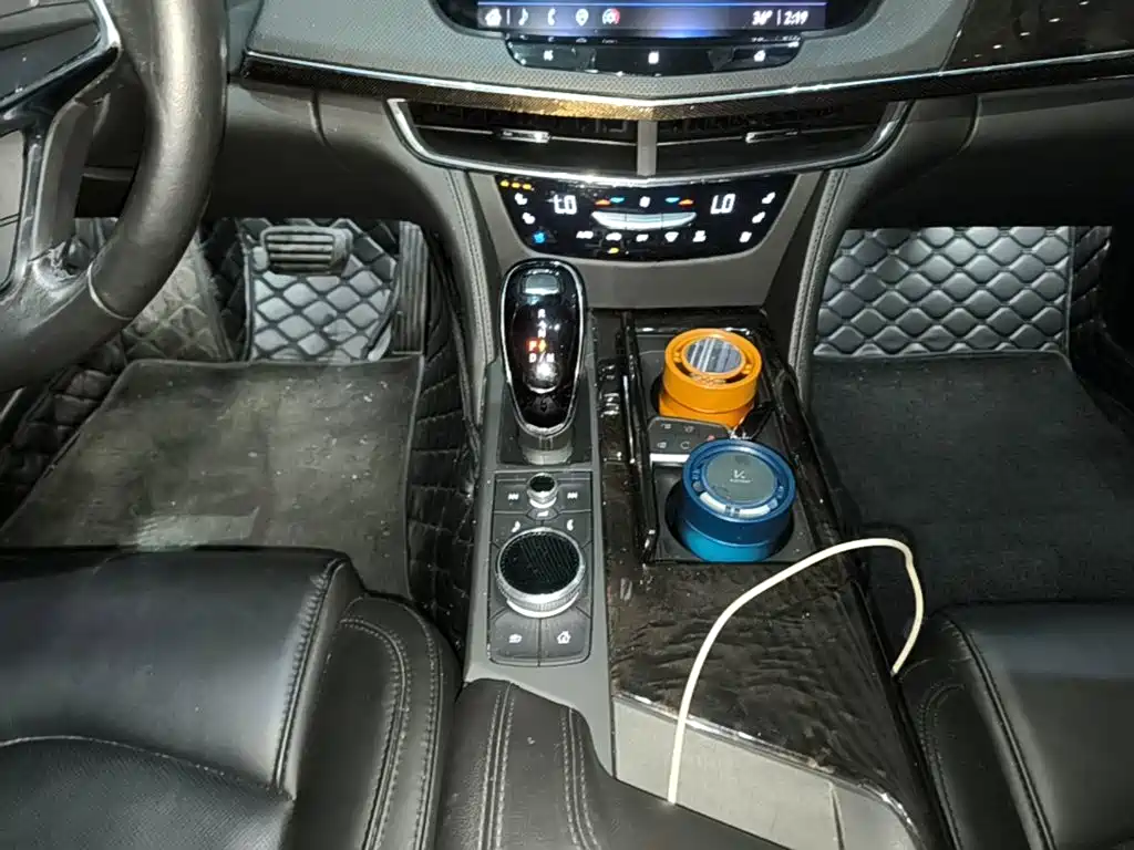 Cadillac CT6 — миниатюра 14