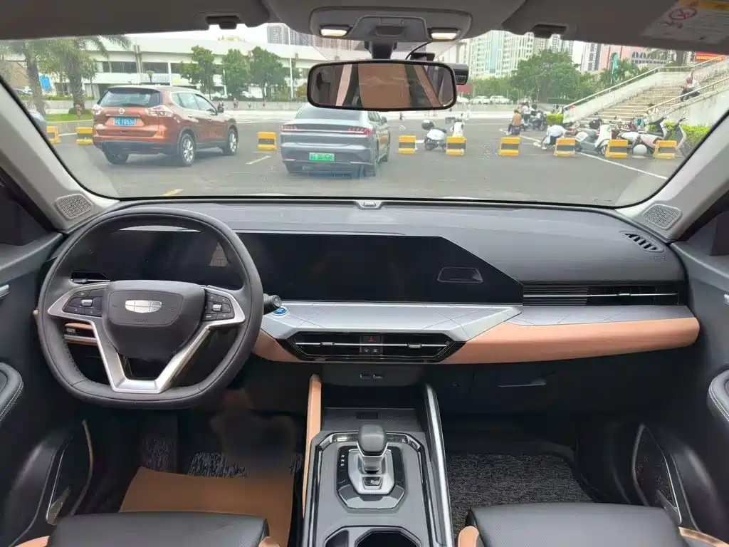 Geely Haoyue PRO — миниатюра 9