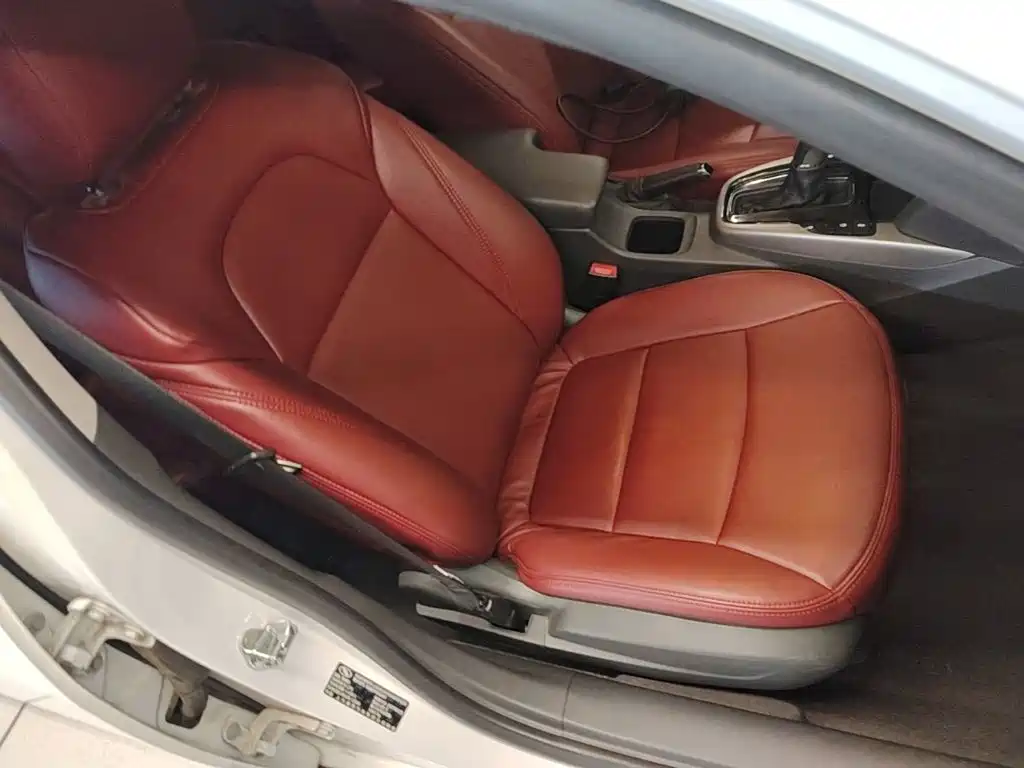 Chevrolet Malibu — миниатюра 25