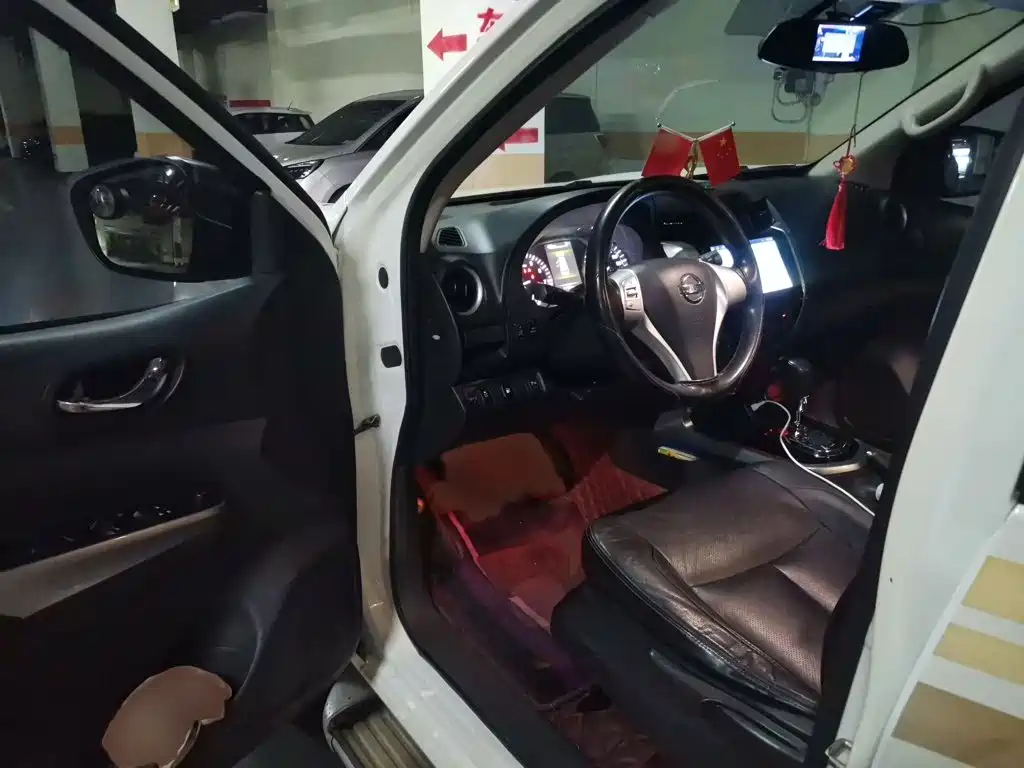 Nissan Terra — миниатюра 14
