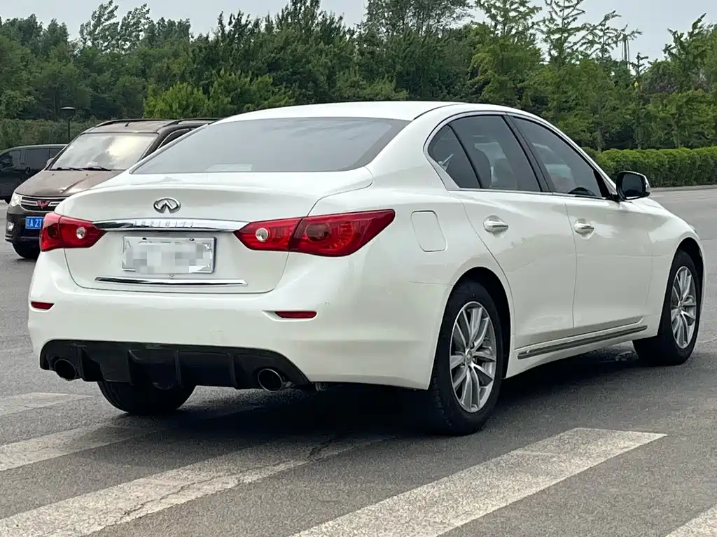 Infiniti Q50L — миниатюра 9