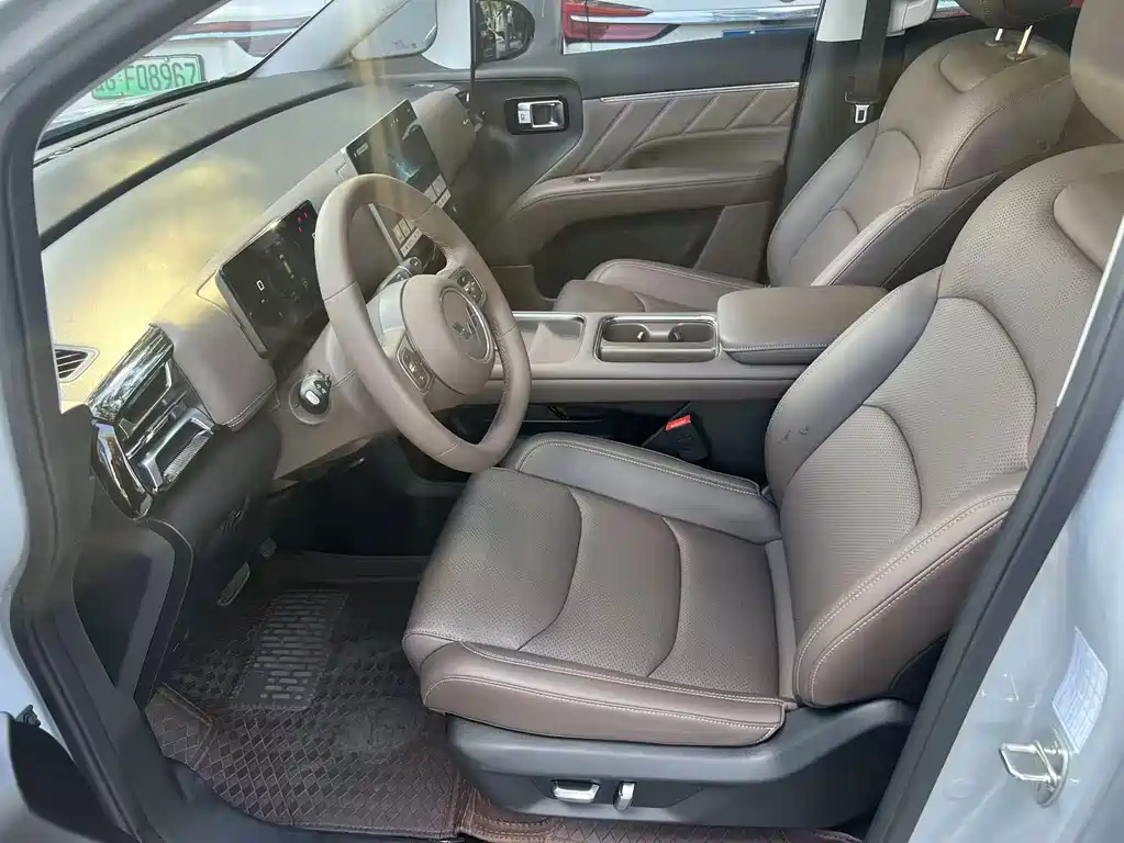 Wuling Xingguang 730 New Energy — миниатюра 6