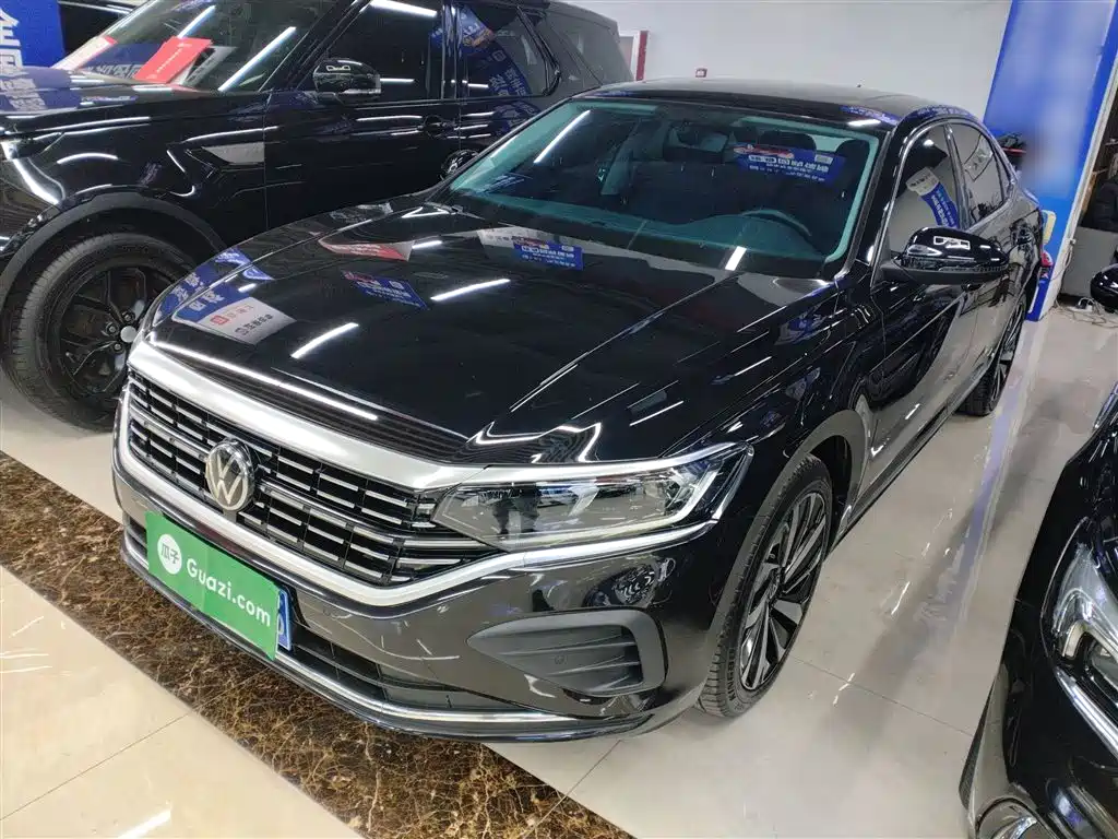 Volkswagen Passat 2024