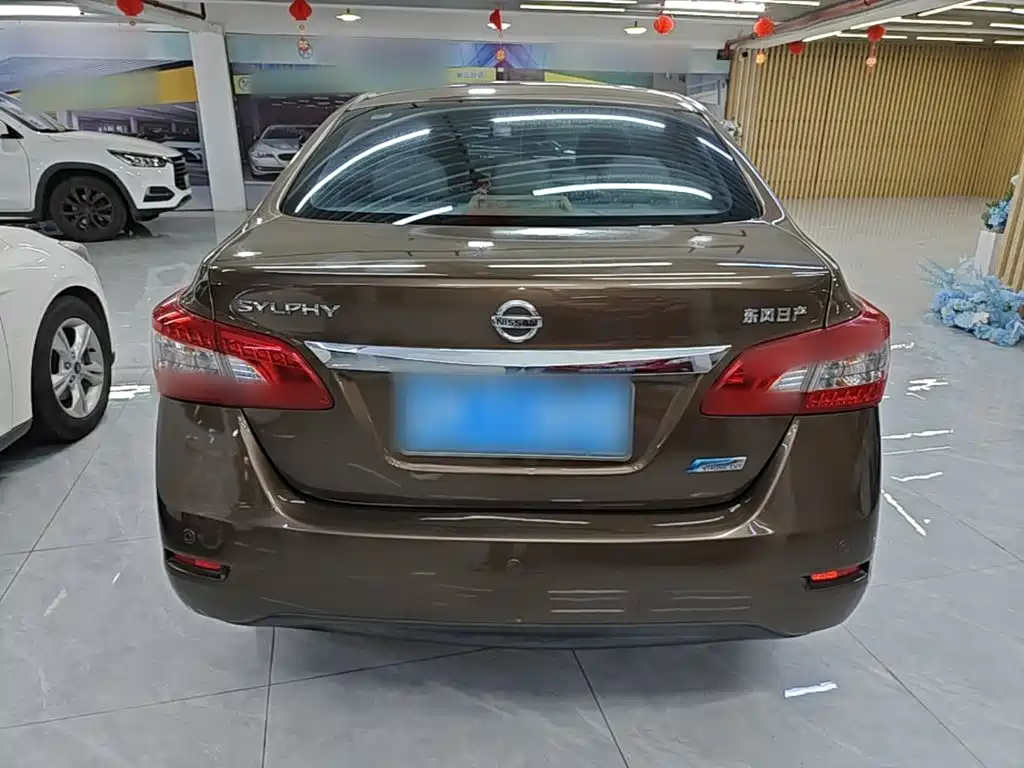 Nissan Sylphy — миниатюра 6