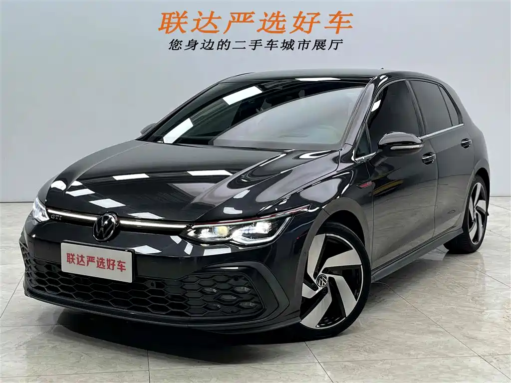 Volkswagen Golf GTI 2021