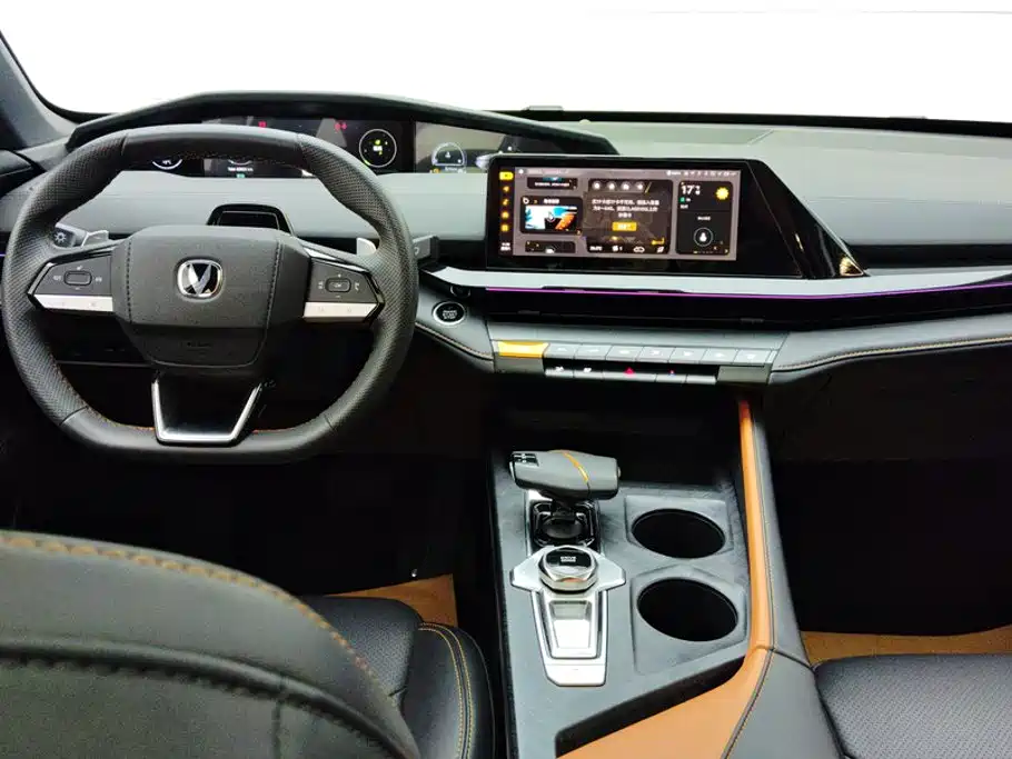 Changan UNI-V — миниатюра 12