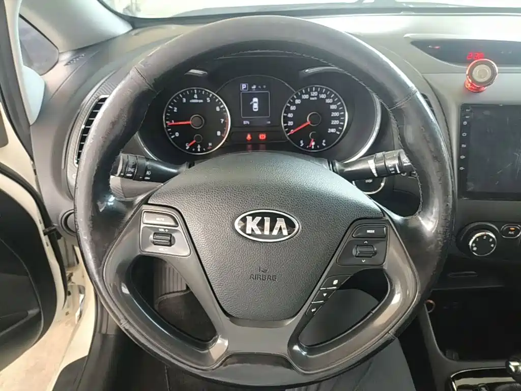 Kia K3 — миниатюра 11