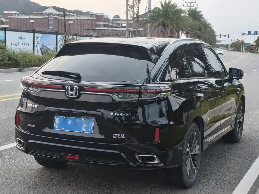 Honda UR-V — миниатюра 3