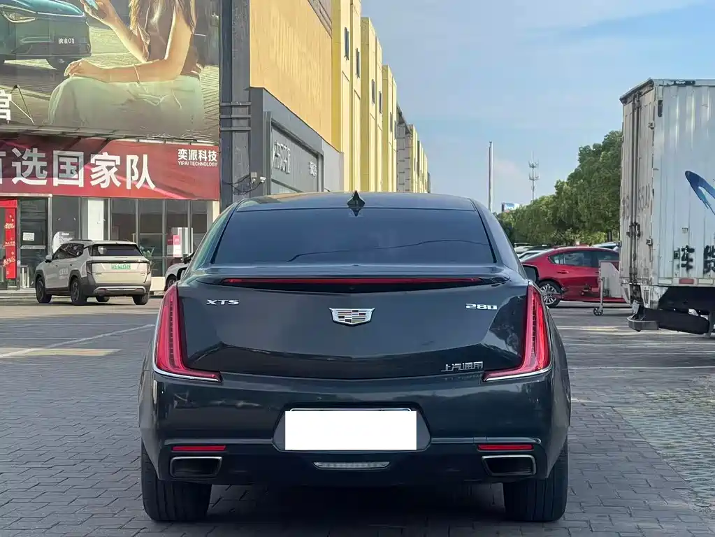 Cadillac XTS — миниатюра 3