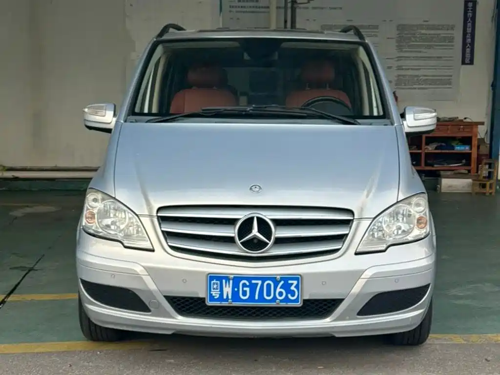 Mercedes-Benz Viano 2011 2.5L