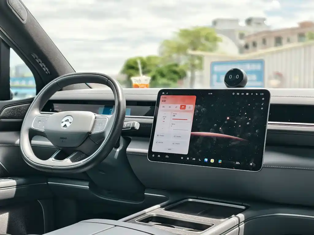 NIO ES8 — миниатюра 24