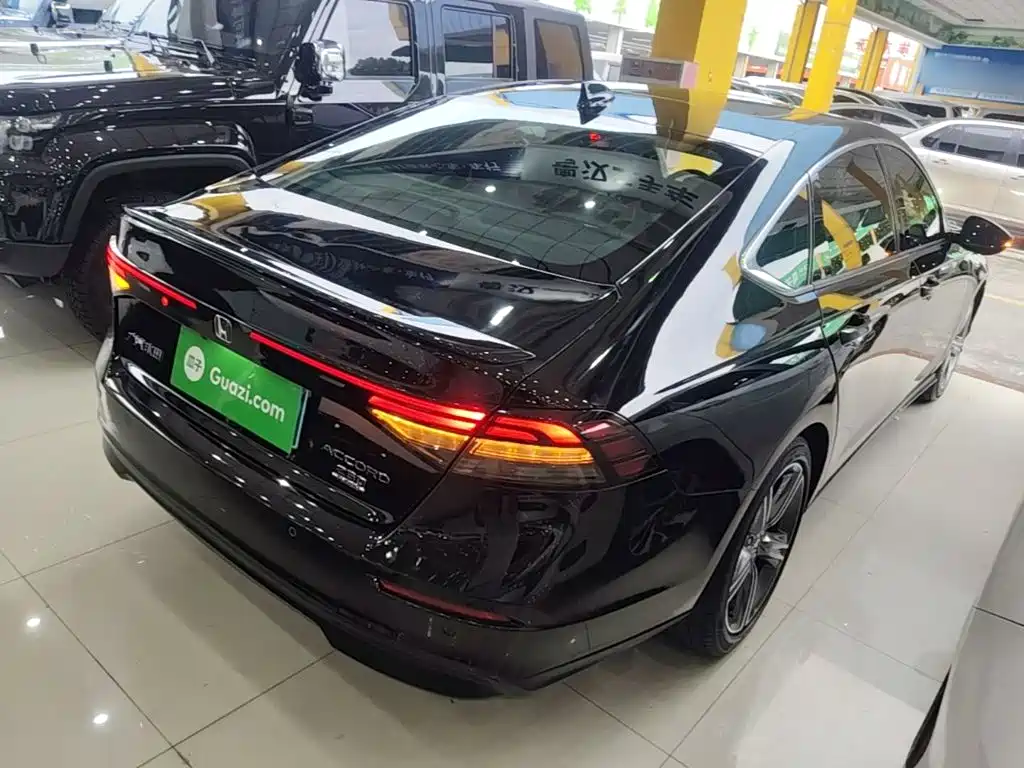 Honda Accord — миниатюра 7